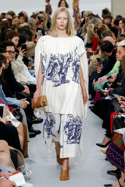 Look 41